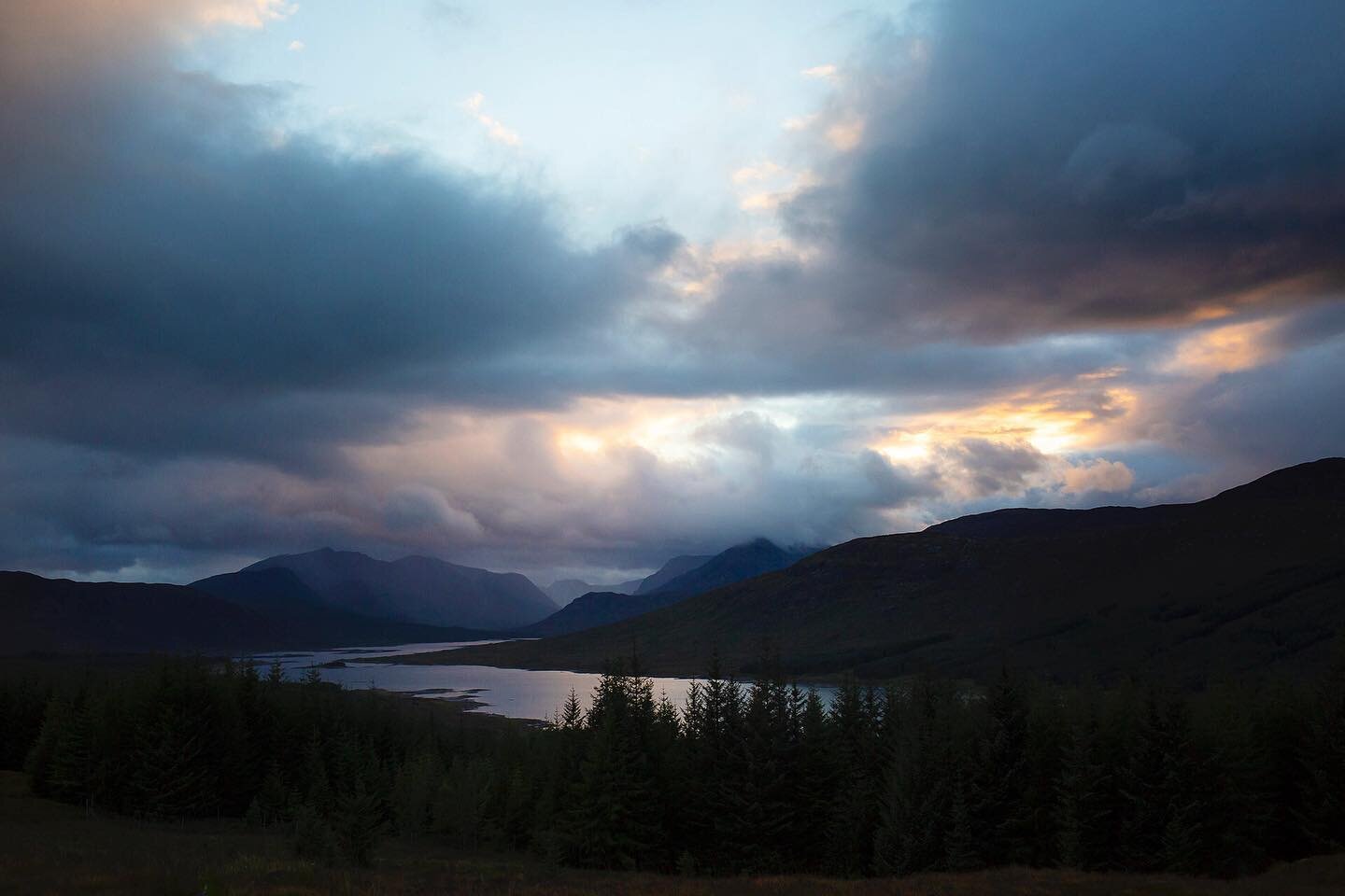 The Road to Skye.

#locationphotography #environmentalphotography #scotland #photographer #onlocation #takeitoutside #lifestylephotographer #scotland #photographer #edinburgh #skye #theroadtoskye #commercialphotographer #advertisingphotographer #crea