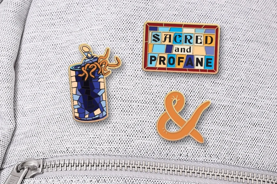 S+P_Pins-on-Bag.jpg