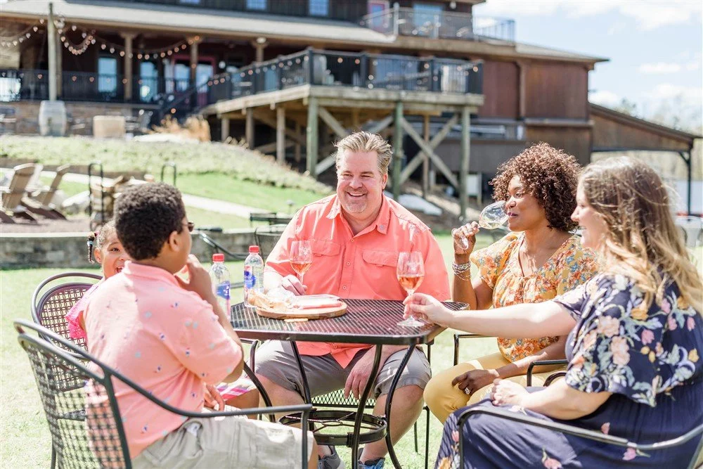 ✨ Spring feels like it&rsquo;s finally waking up, and we&rsquo;re heading into a sunny, warm weekend! It&rsquo;s the perfect time to get outside and enjoy a little fresh air. 

There&rsquo;s plenty of space for the kids to play close by while you rel