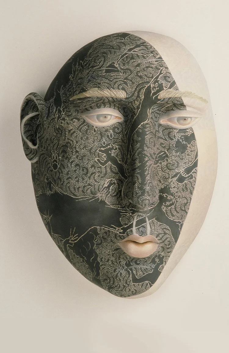 Daybreak 2001 28"x21"x9"