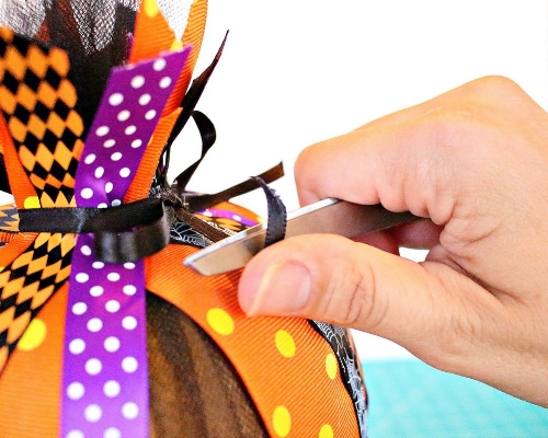 Easy Wired Ribbon Pumpkin DIY – Ribbon and Bows Oh My!