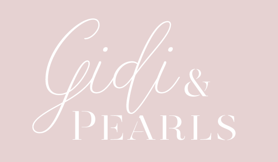 Gidi&Pearls-Logo-reverse-pink.png
