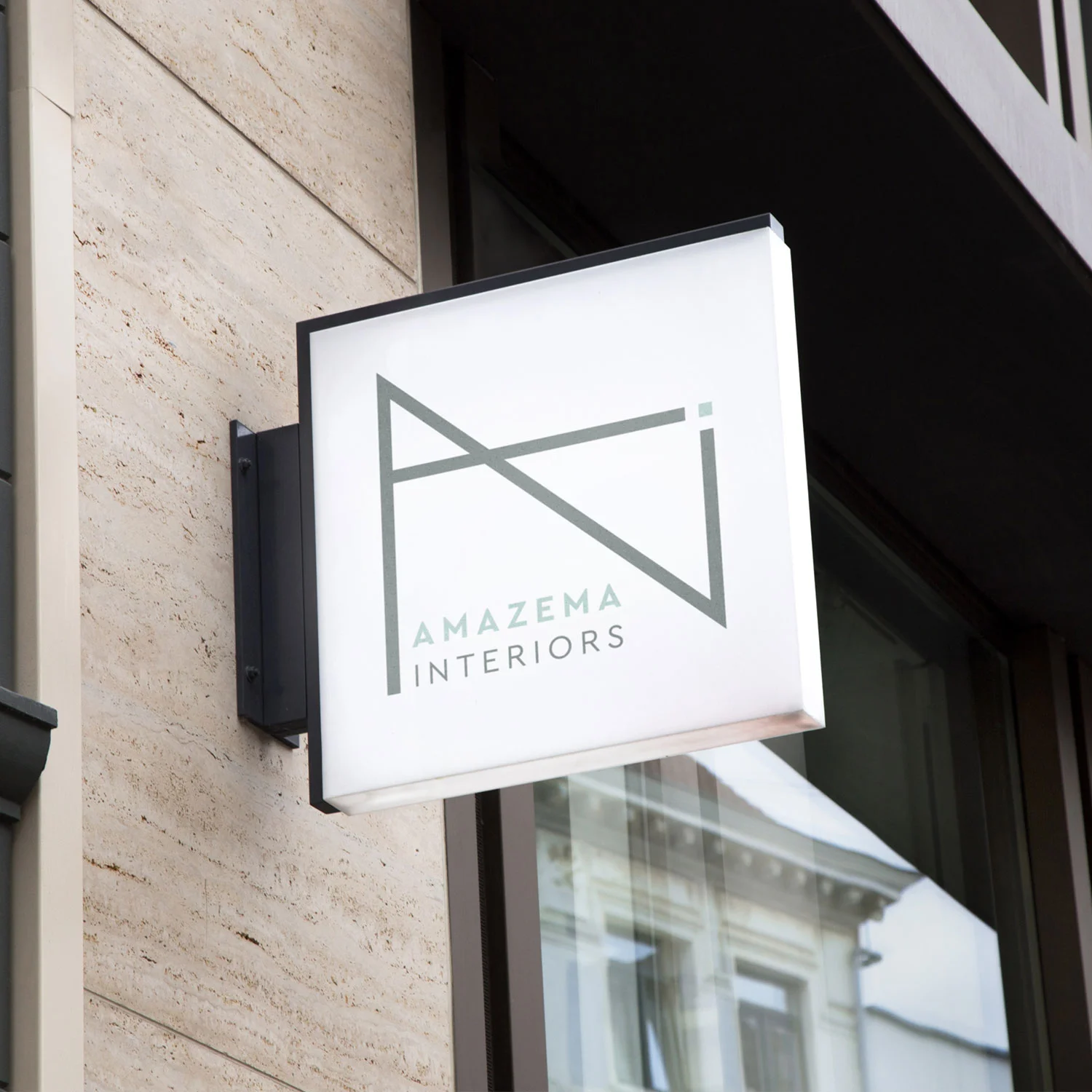 Hanging-Wall-Sign-MockUp-Amazema.jpg