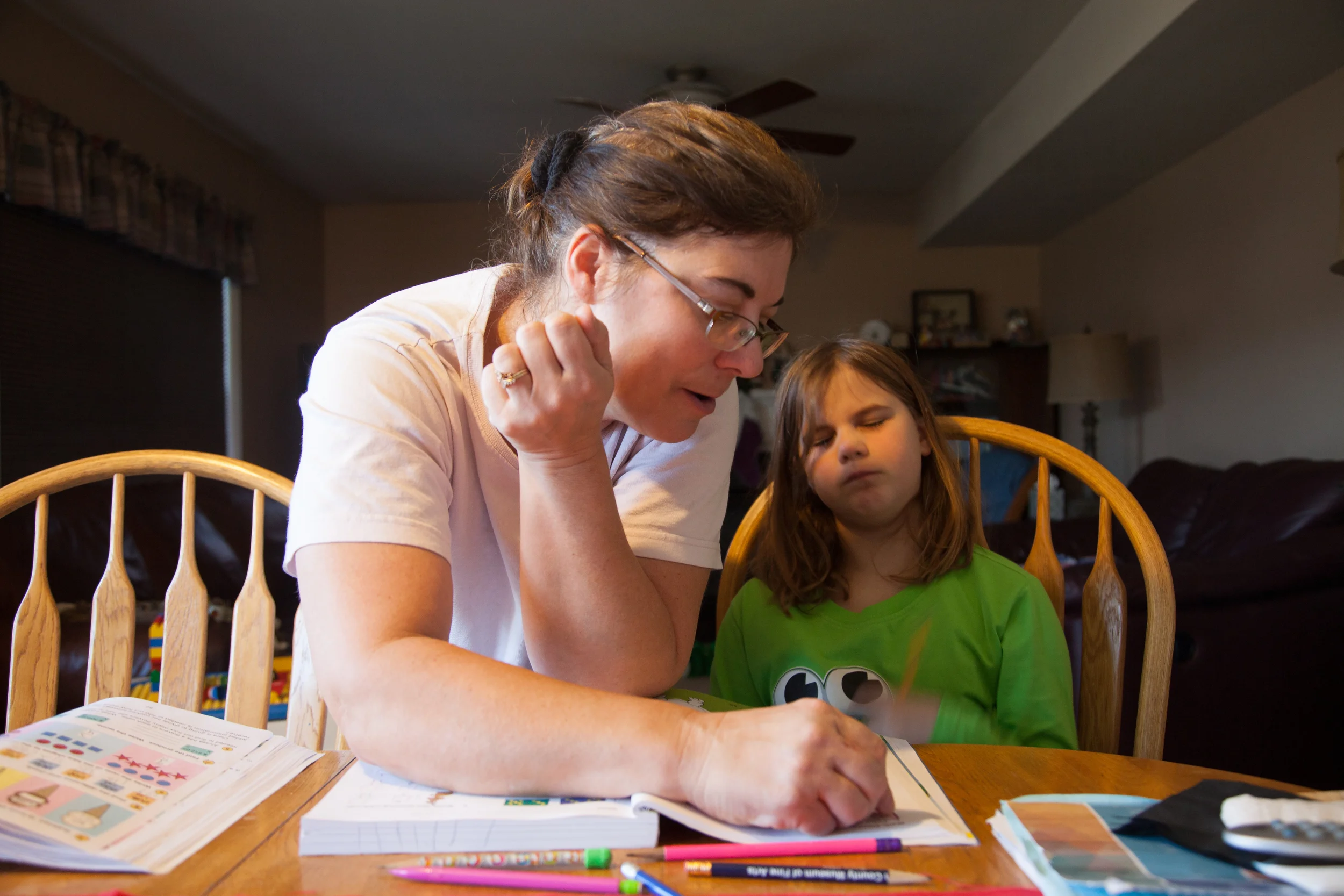  Jamie Kelly homeschools her daughter, Robin Kelly, 8, at their house in Hagerstown M.D. on Dec. 7, 2015. She has homeschooled all her children from kindergarten to at least 8th grade.&nbsp; 