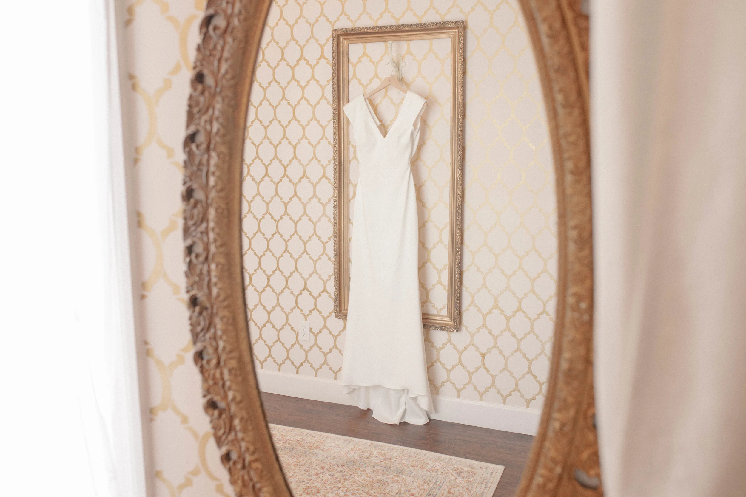 chic and modern wedding dress