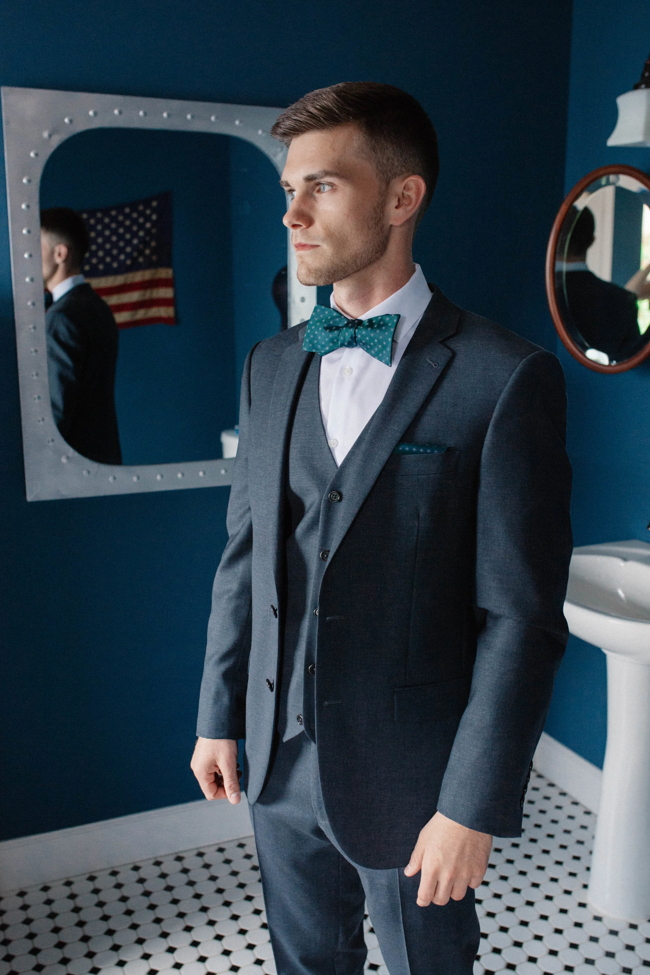 this is how you take a groom portrait