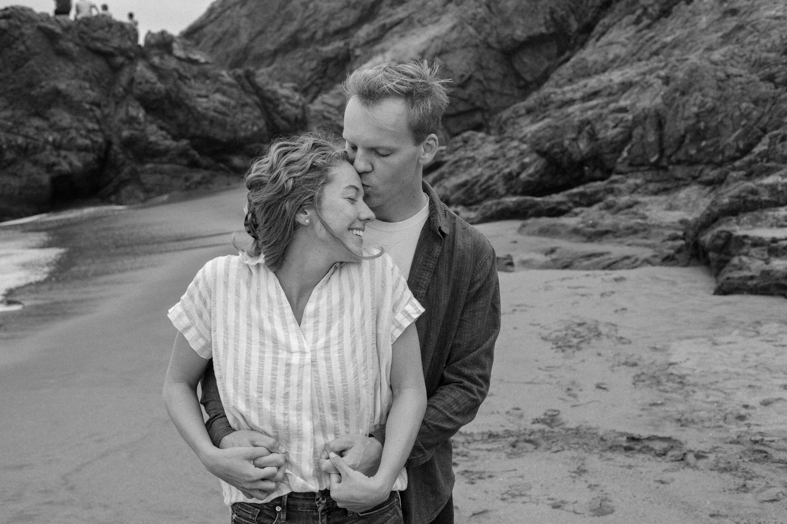  San Francsico China Beach Engagment Session 