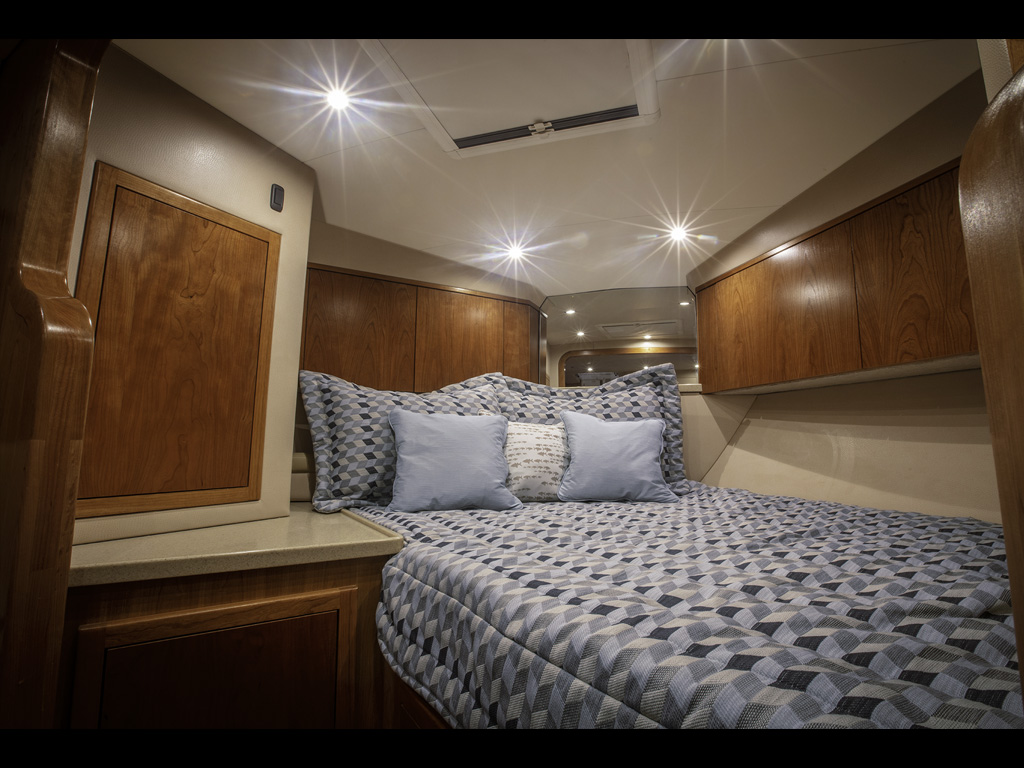 36 Express Bed Area