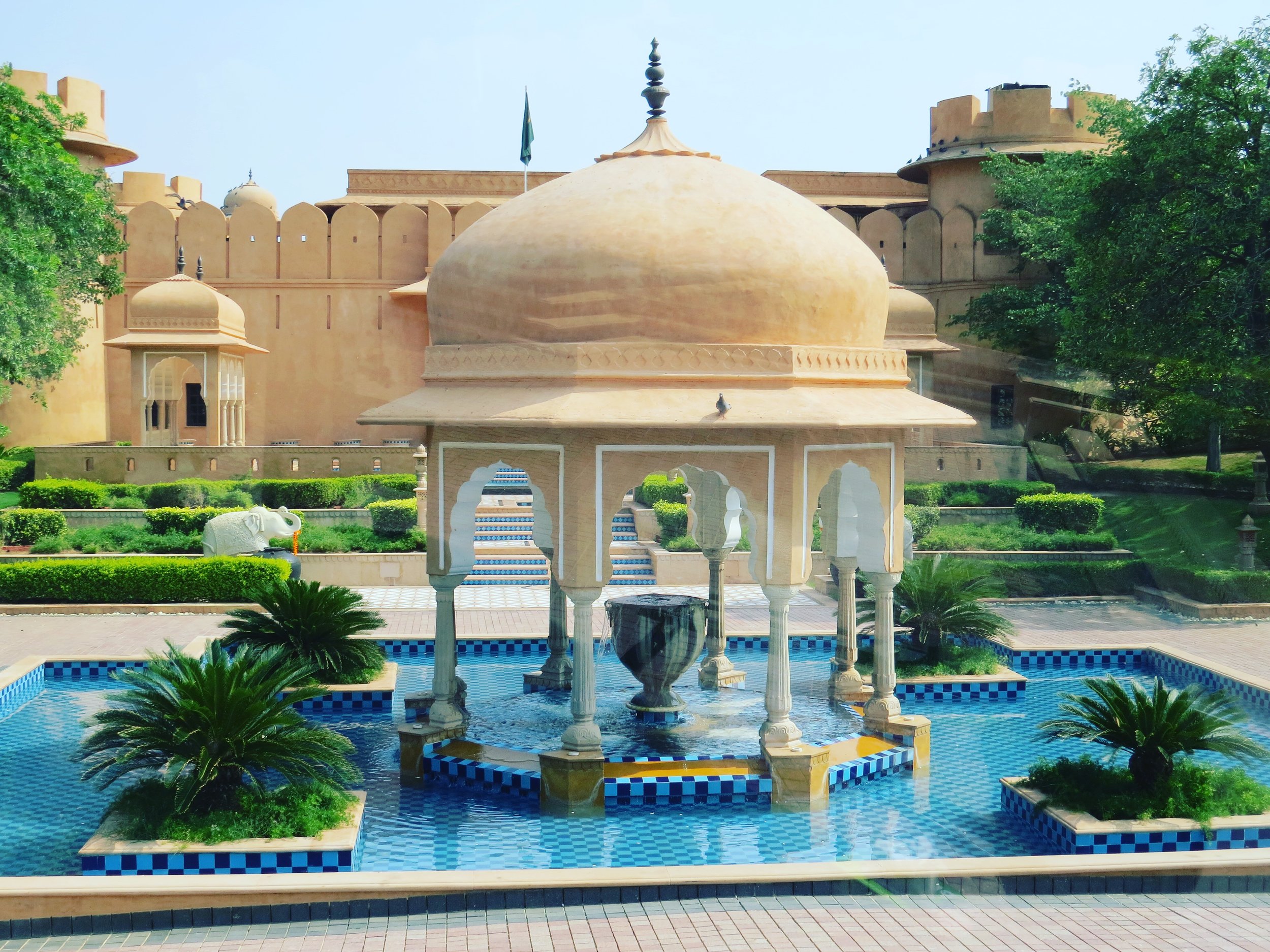 THE OBEROI RAJVILAS HOTEL, JAIPUR
