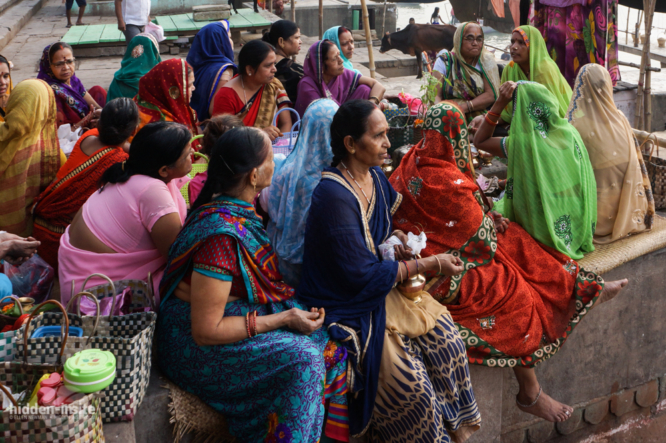 Ladies-study-group-Varanasi-666x443_c.jpg
