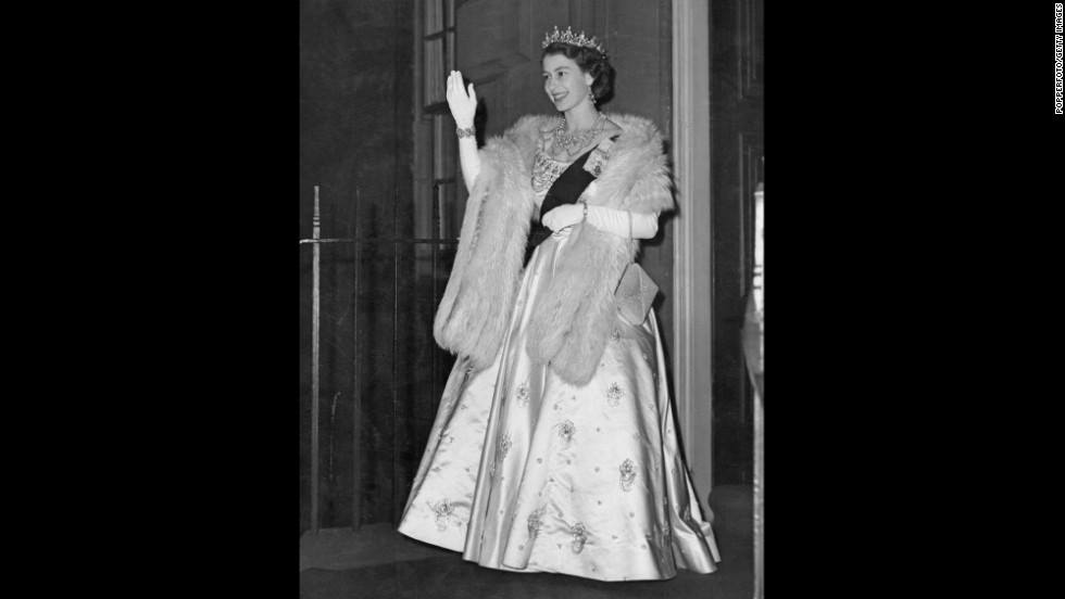   Queen Elizabeth II, in 1952 soon after her coronation. &nbsp; Photo courtesy, CNN.   