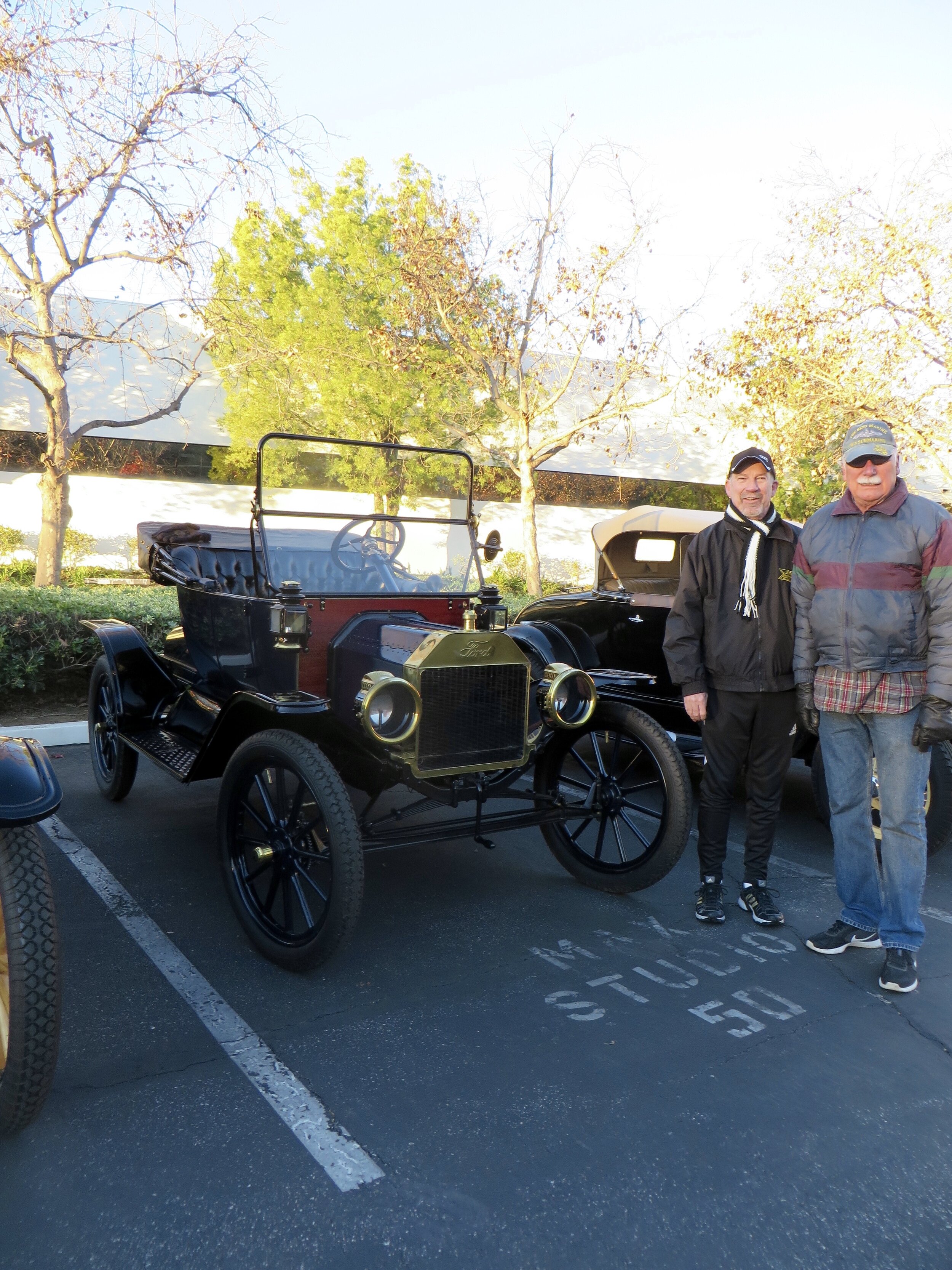 Larry Smith 1913 Ford.jpg