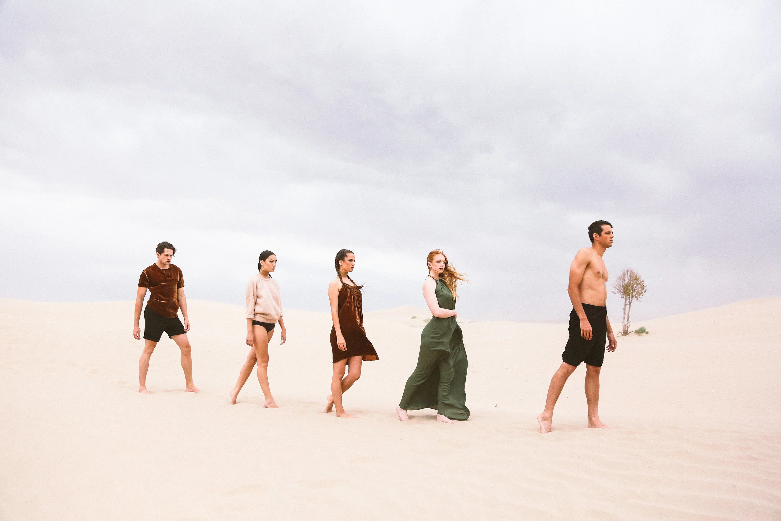 DETAILS Photography: Evelyn Eslava Makeup: Chelsea Vuksinick Wardrobe: Melody Noy Models (left to right): Dereck Richmond , Elizabeth Wood , Tiffany Pliler , Camille Nicole, Garret Pliler Styling by: Megan Beckham 