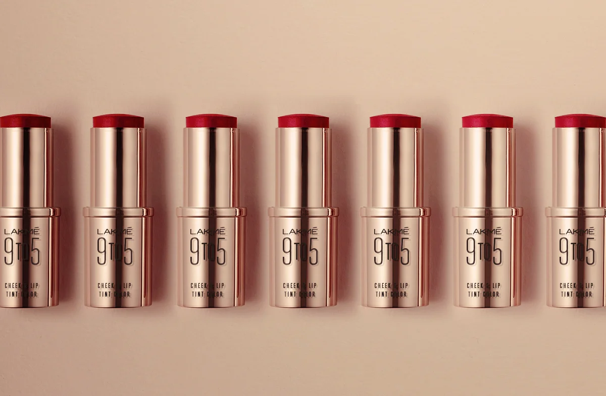 2015_Port_Lakme_10D_WithText.jpg