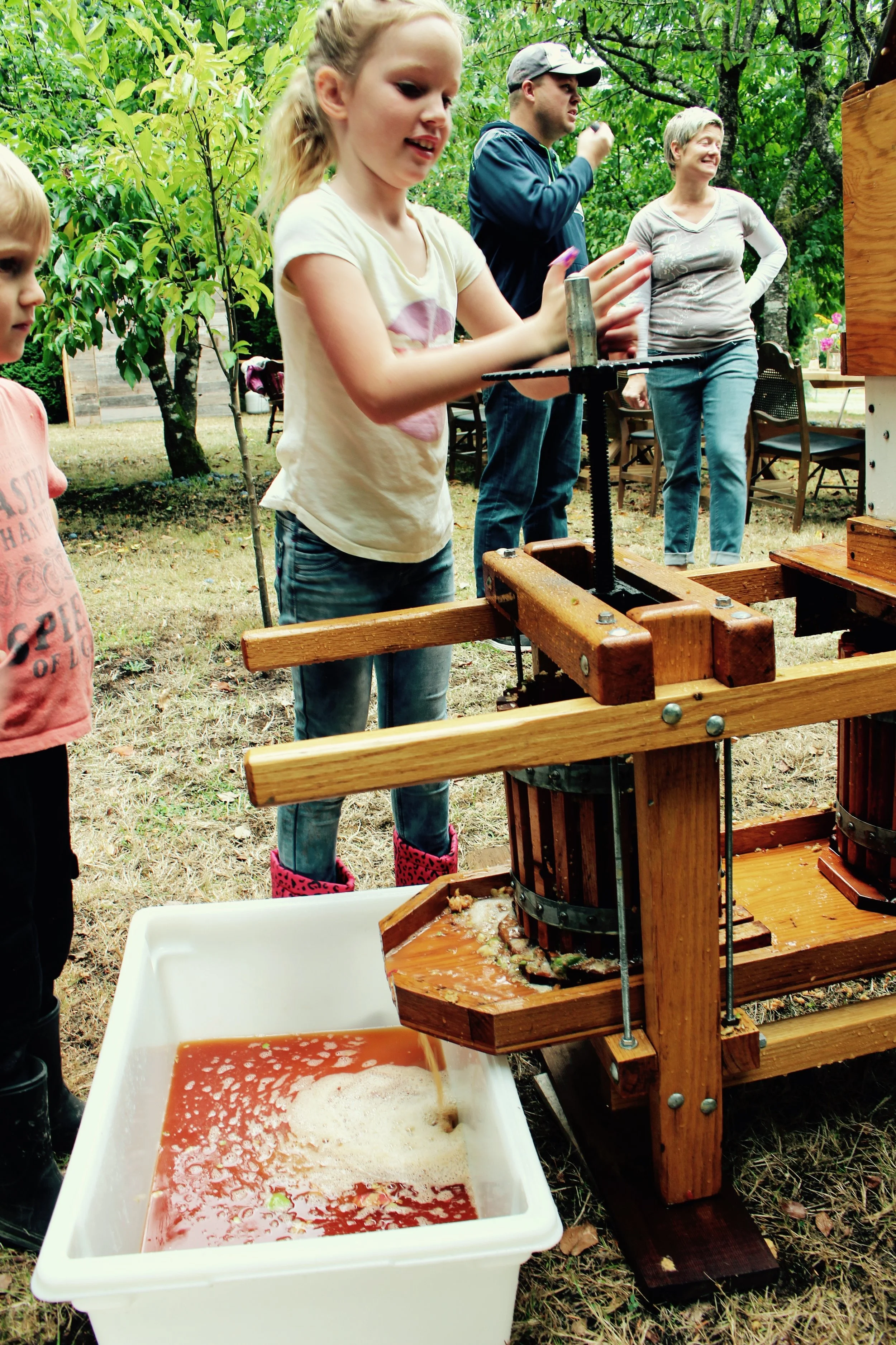 CiderPressing