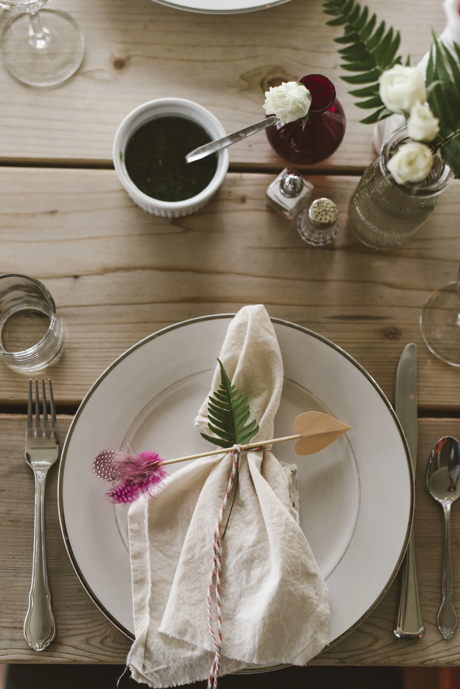 5 Tips To Hosting the PERFECT Valentine’s Day Dinner