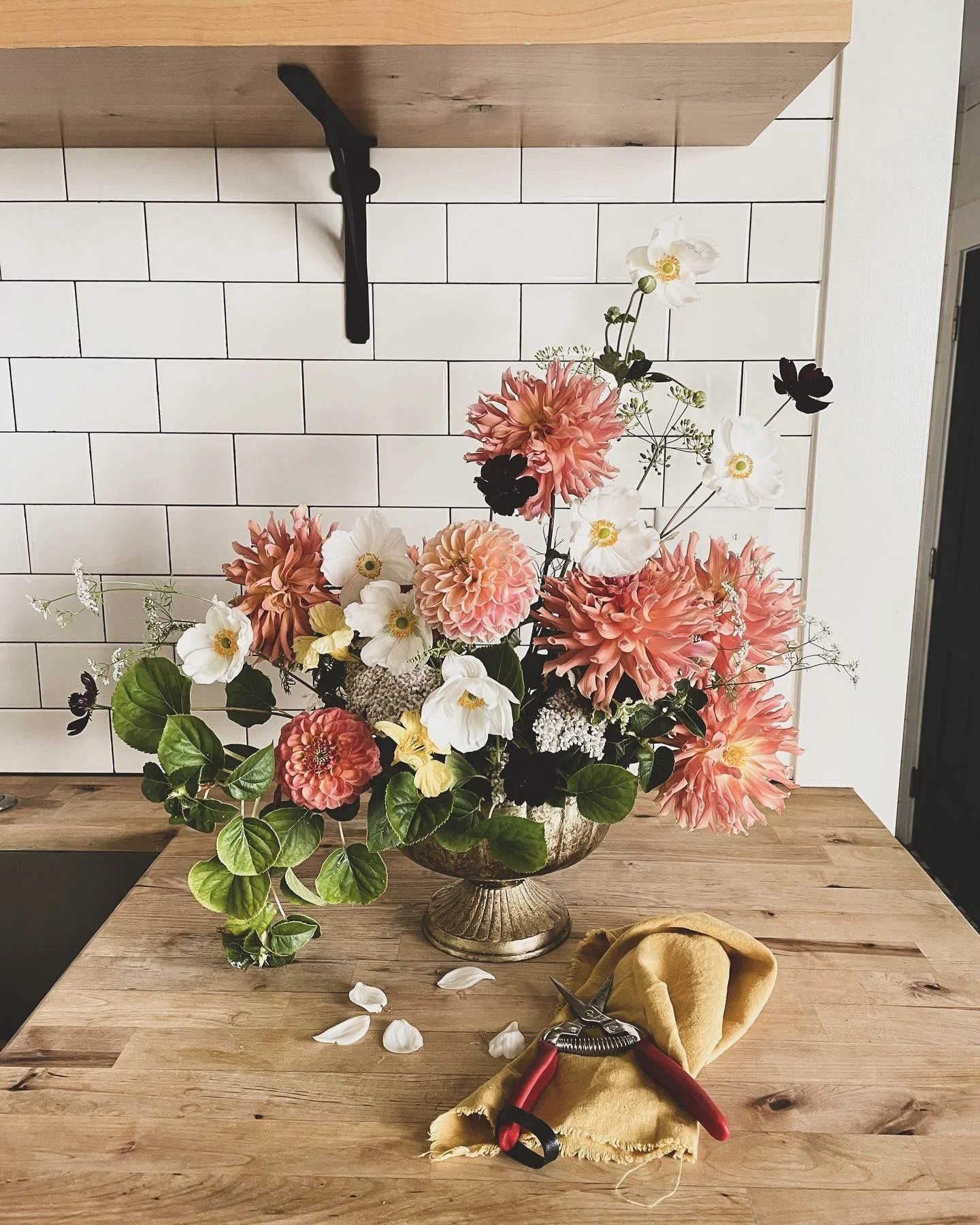 Floral Design Tips: Creating Beautiful Arrangements