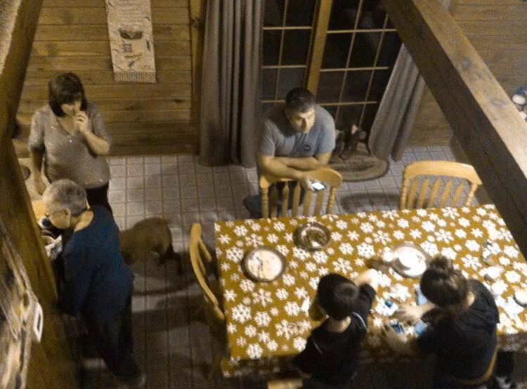 CHRISTMAS IS UNRAVELLING