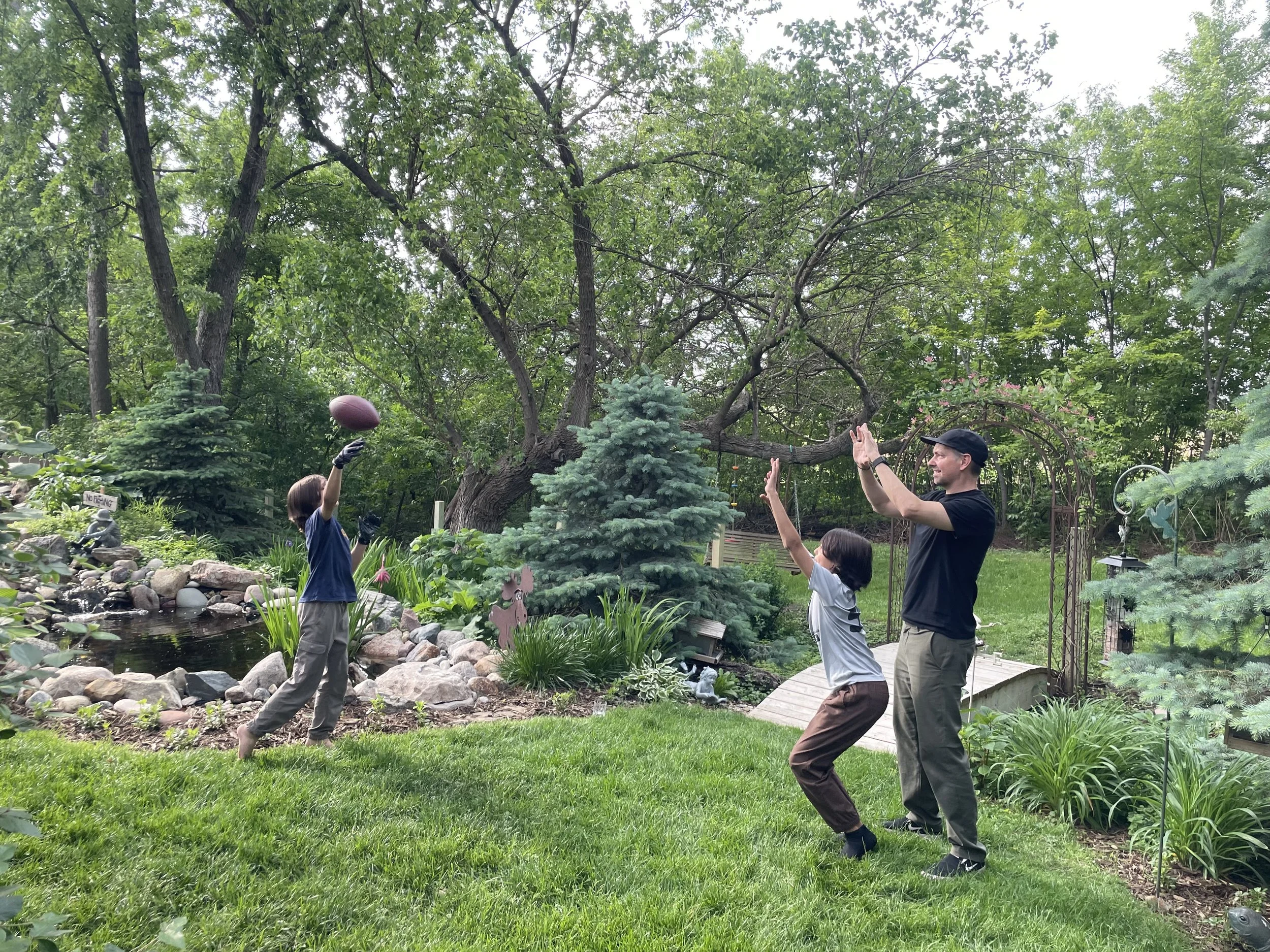 MOM AND DAD’S BEAUTIFUL BACKYARD