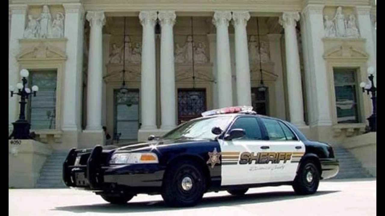 Riverside-County-Sheriff-s-Patrol-Car---30180778_3629810_ver1.0_1280_720.jpg
