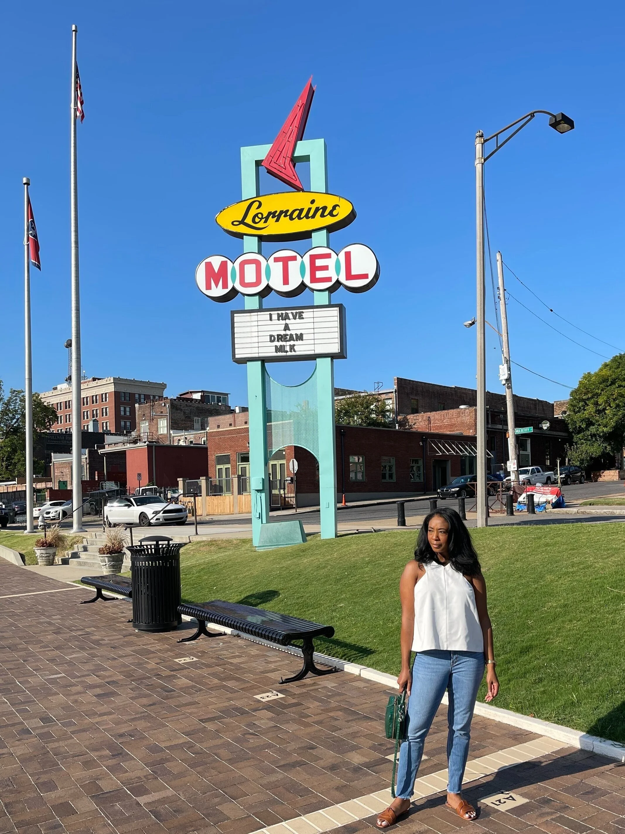 Lorraine%2BMotel.jpg