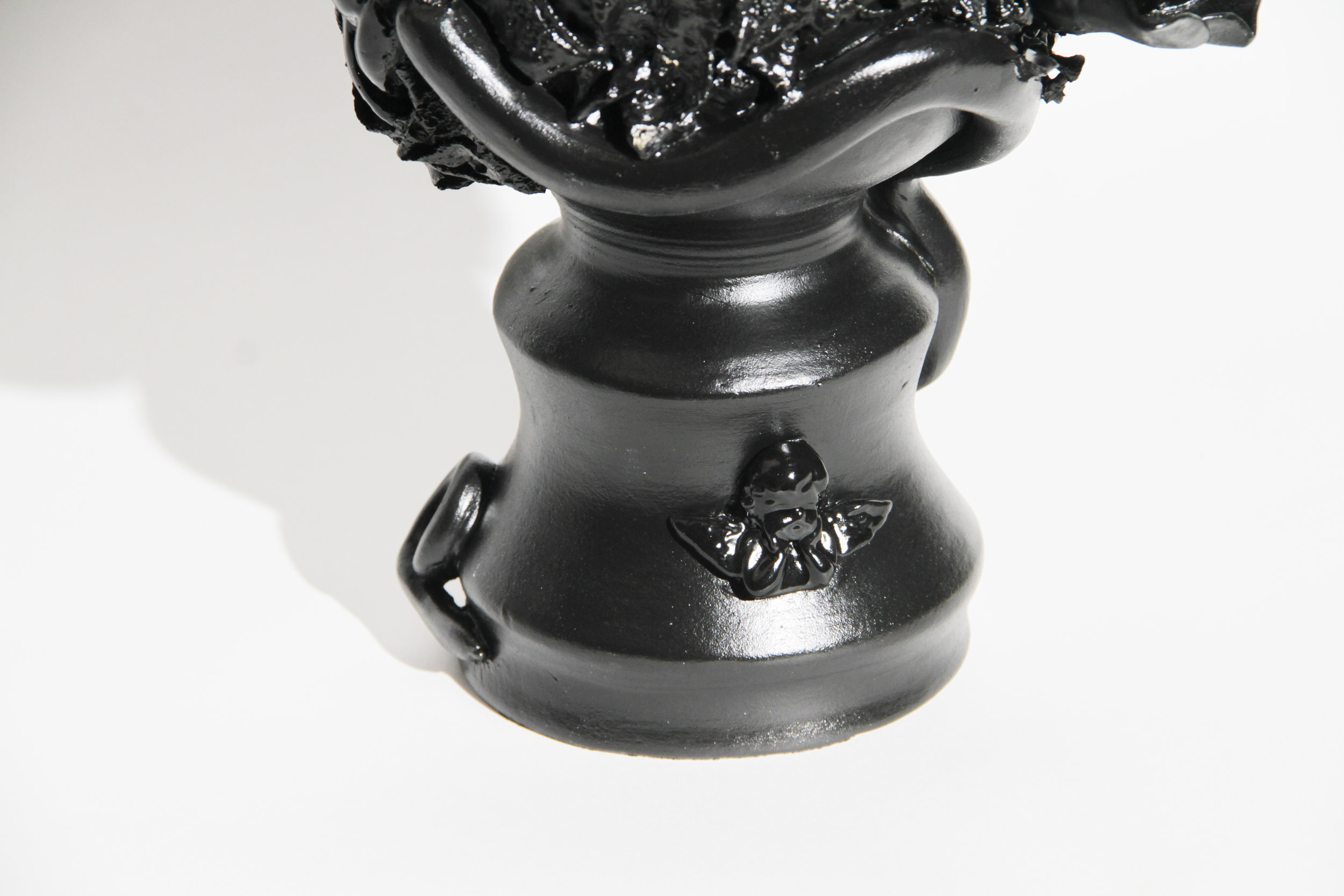 Detail Circe Vase.jpg