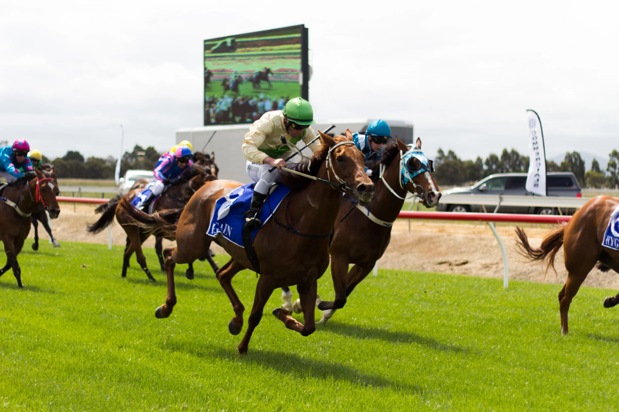 A Day out: The Bairnsdale Races