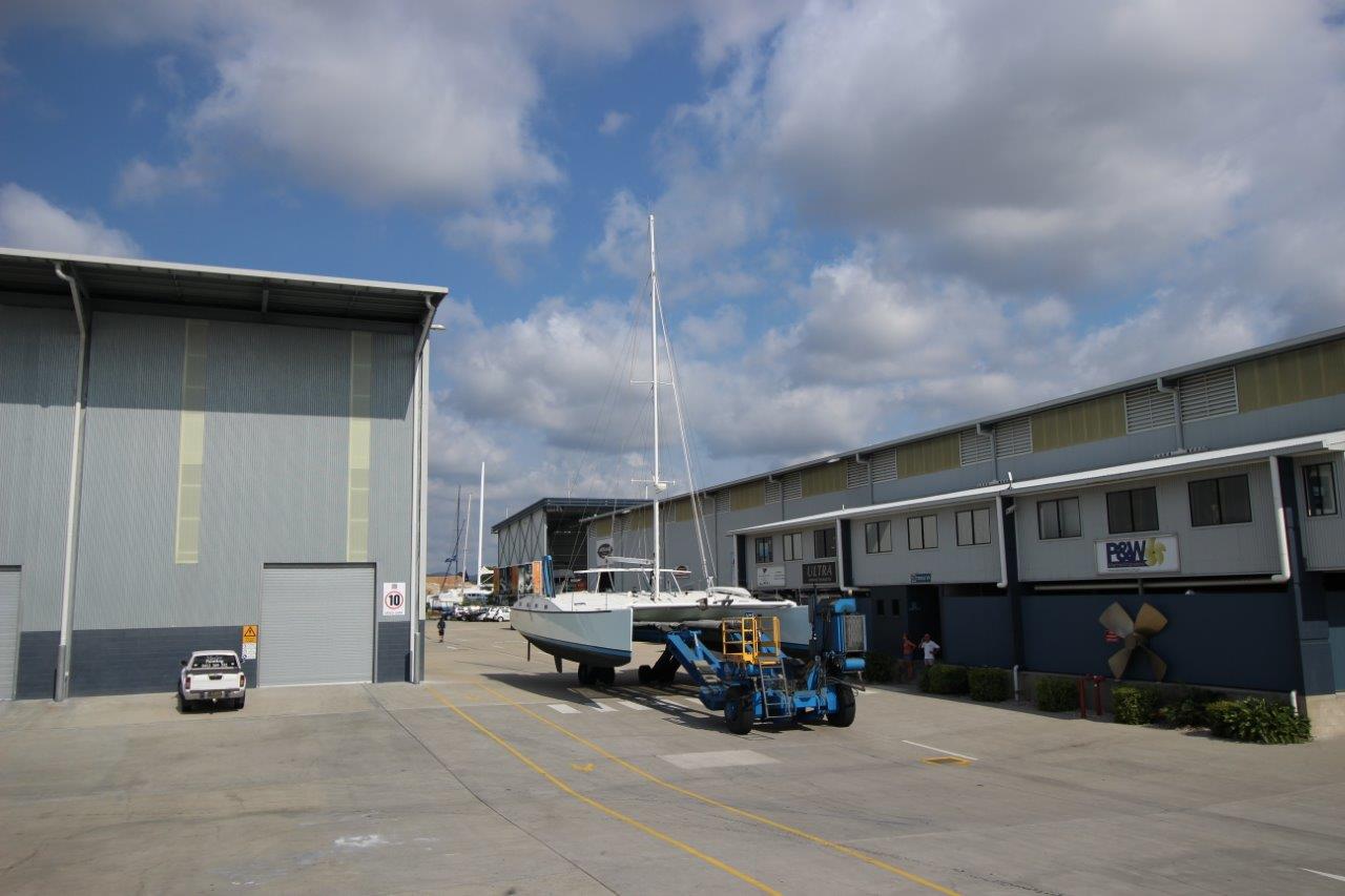 This is the only long therm world cruiser with an open bridge deck I saw this year. I briefly met the American bloke that owned it. A Kurt Hughes design I believe. On the right day it must be a phonominal boat to passage make on!