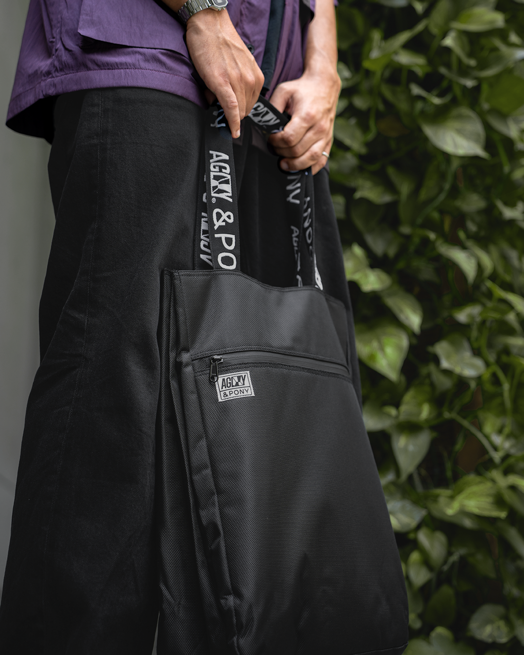 Detail-Bag.png