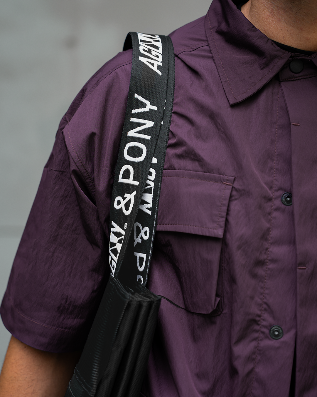 Strap-Totebag-Detail.png