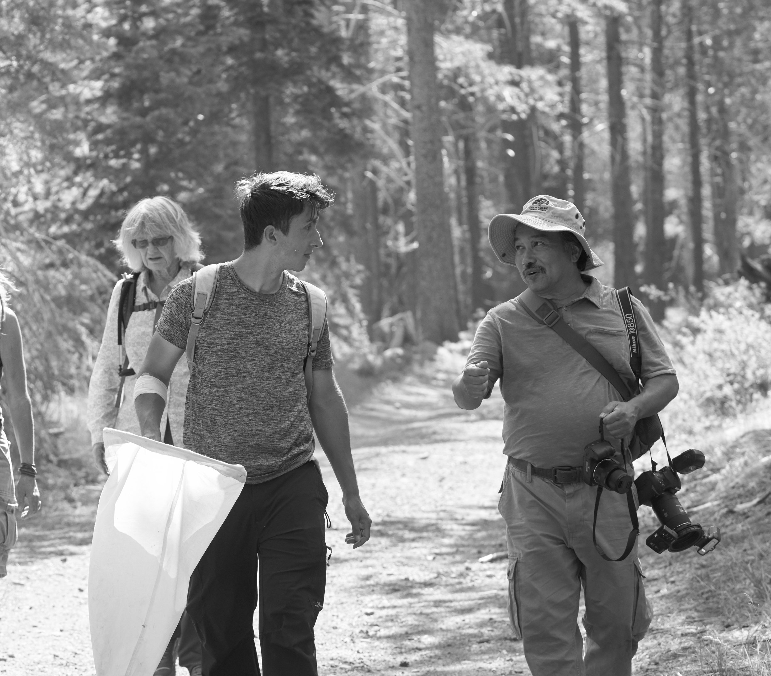  Things you need for bug camp: a net, a place to explore, and buddies. Photo by Tony Iwane 