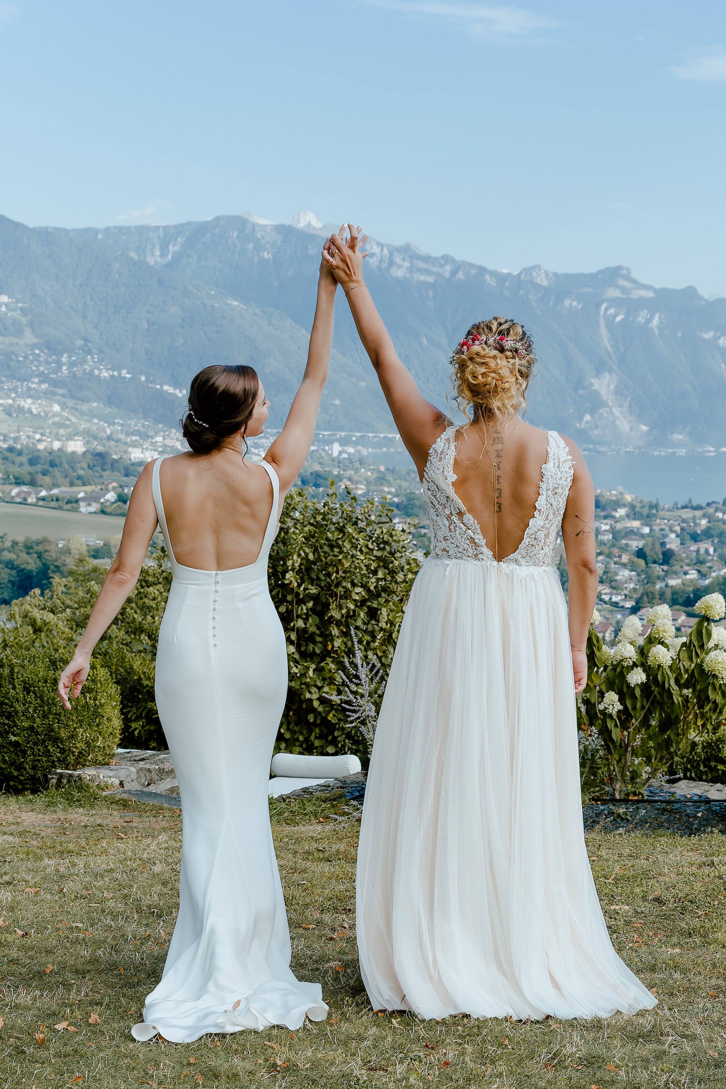  ©WilhemChloe_PascheCoralie    Crédits :   Photographie : Pasche Coralie  Retouches : Pasche Coralie  Client : Mariage, Ilonka &amp; Elena  Date : 2022 – 2023 