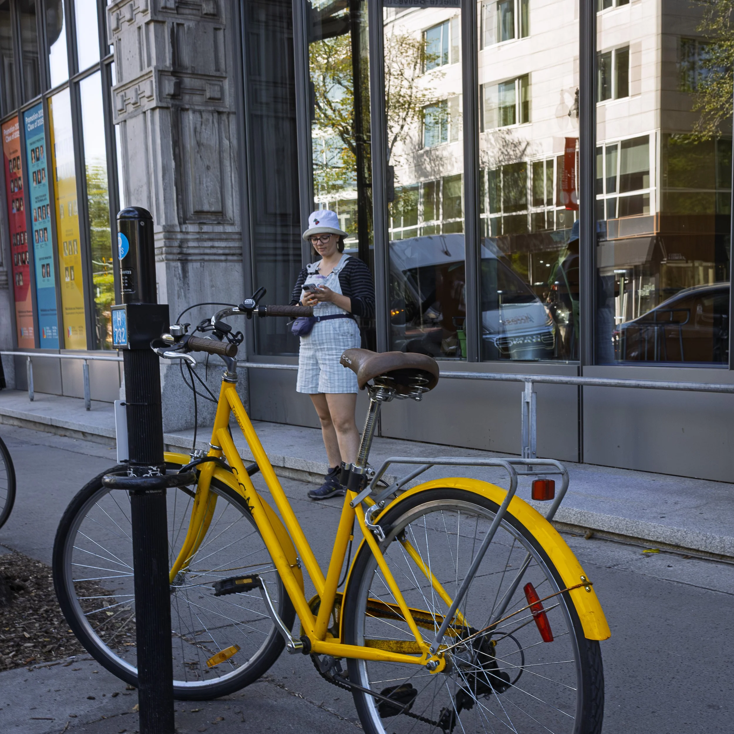 Yellow bicycle