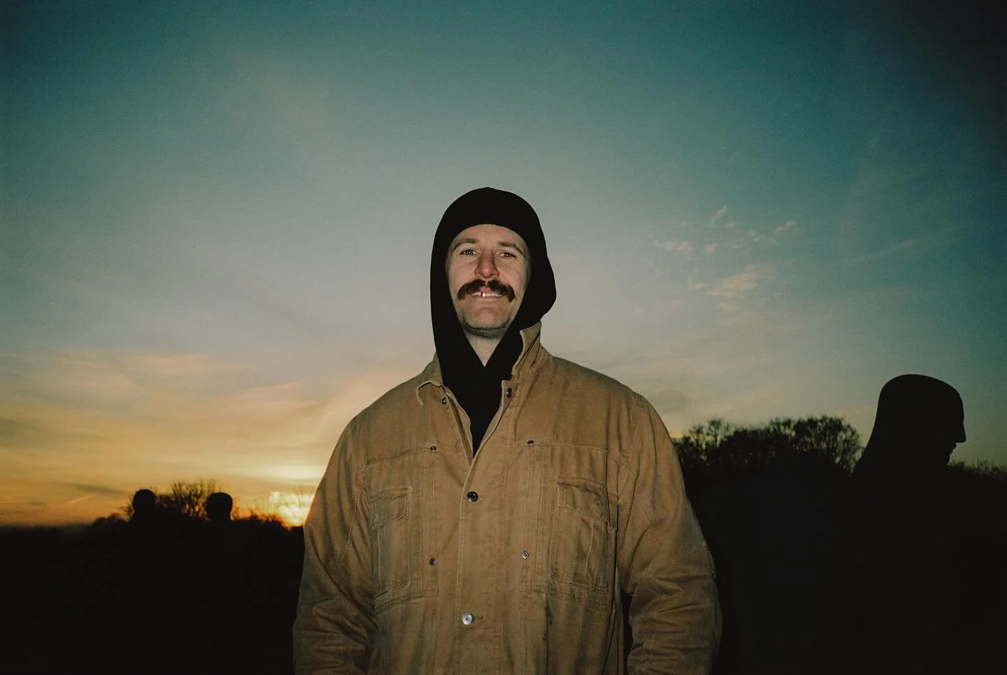 4 years ago today I tried playing a song at the jukebox in @theshakey_n16 , but this smug little face said good luck hunny ive just queued 30 songs. So we got a shot of tequila and tomato juice instead and the rest is history. Thanks to my man, my mu