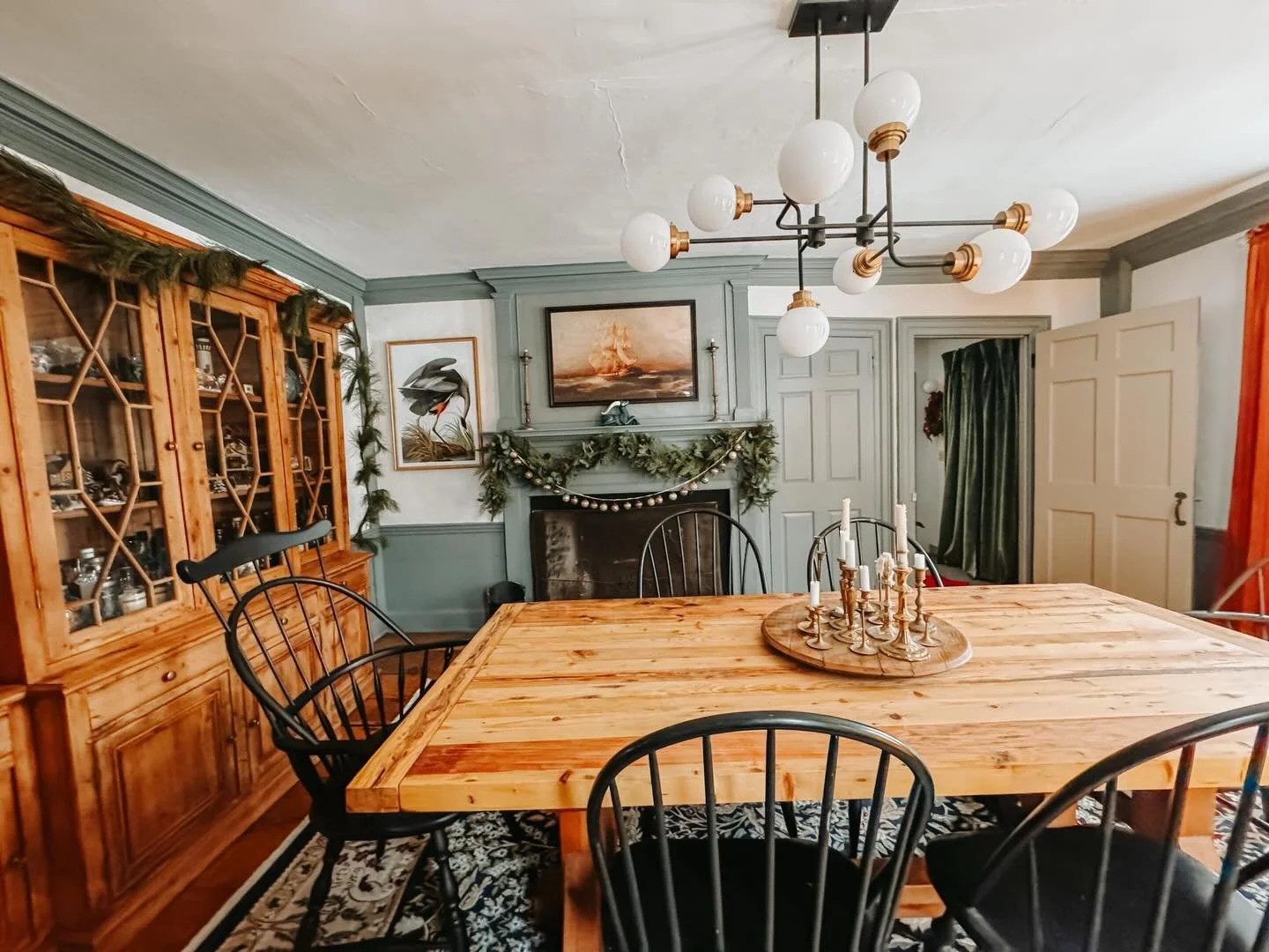 My dining room is ready for Christmas!