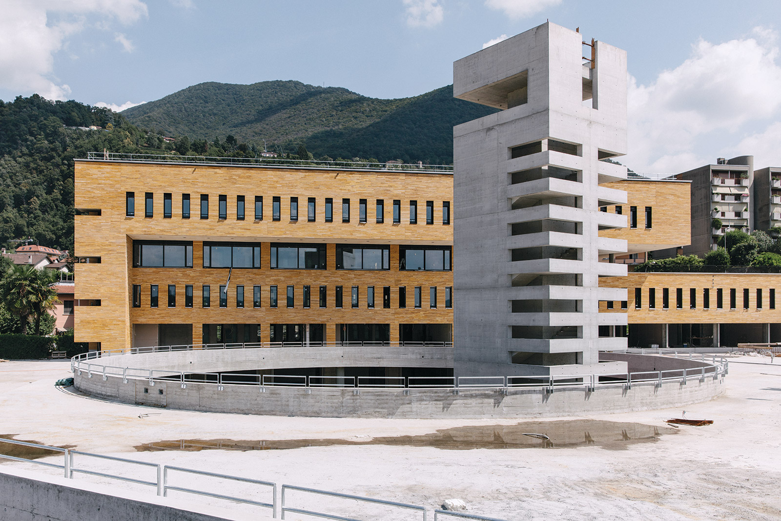 Universita Svizzera Italiana Mendrisio ....Mikropfähle und Verankerungen ..Micropali e ancoraggi....