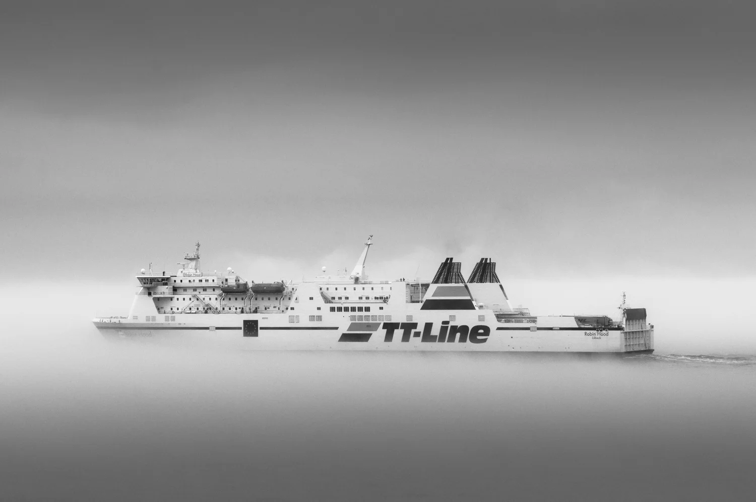 M/S Robin Hood