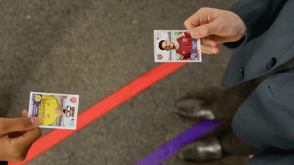 Panini_Stickers_Swap.gif