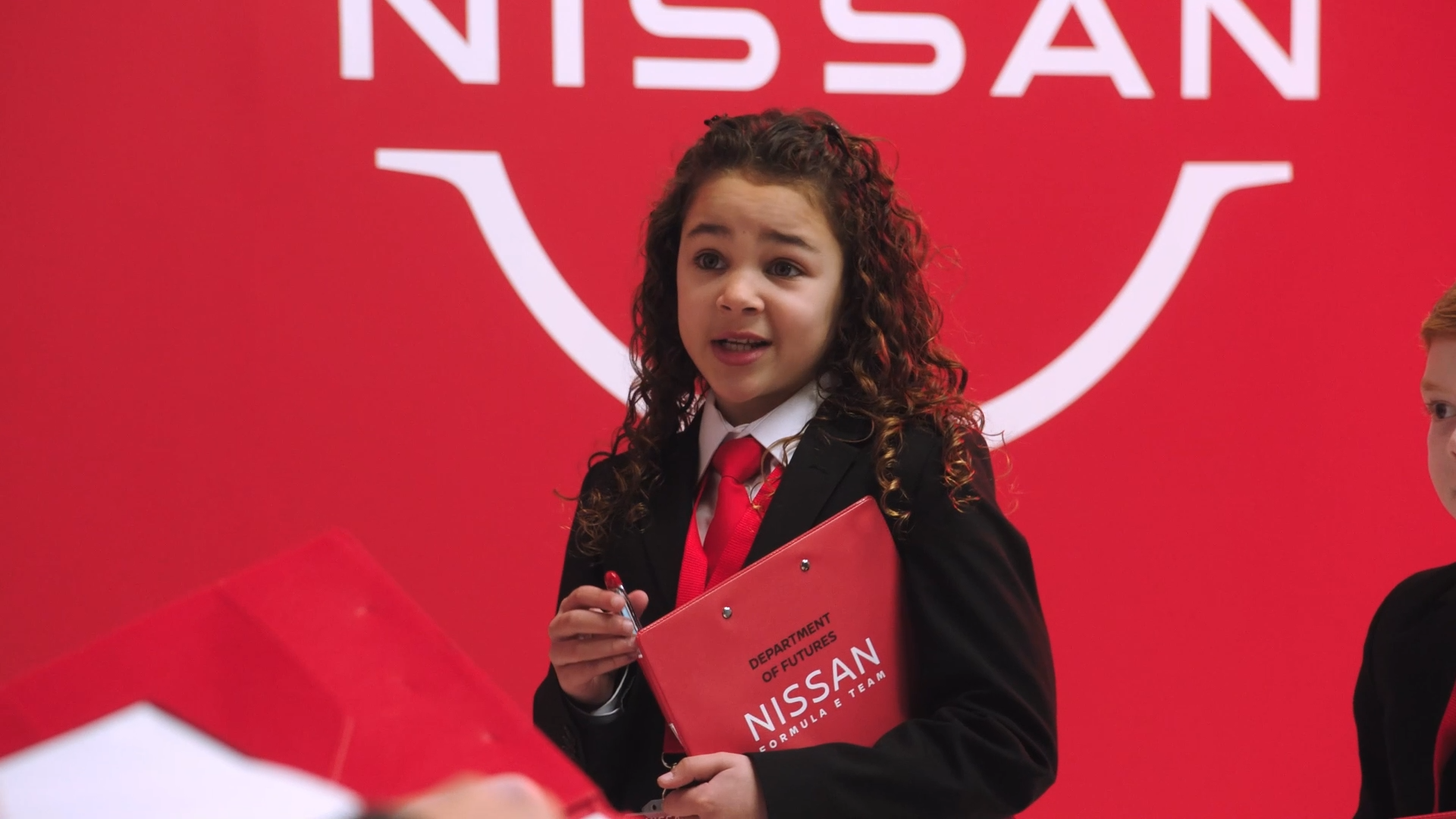 NISSAN-NEW_HIRES-Still-00032.webp