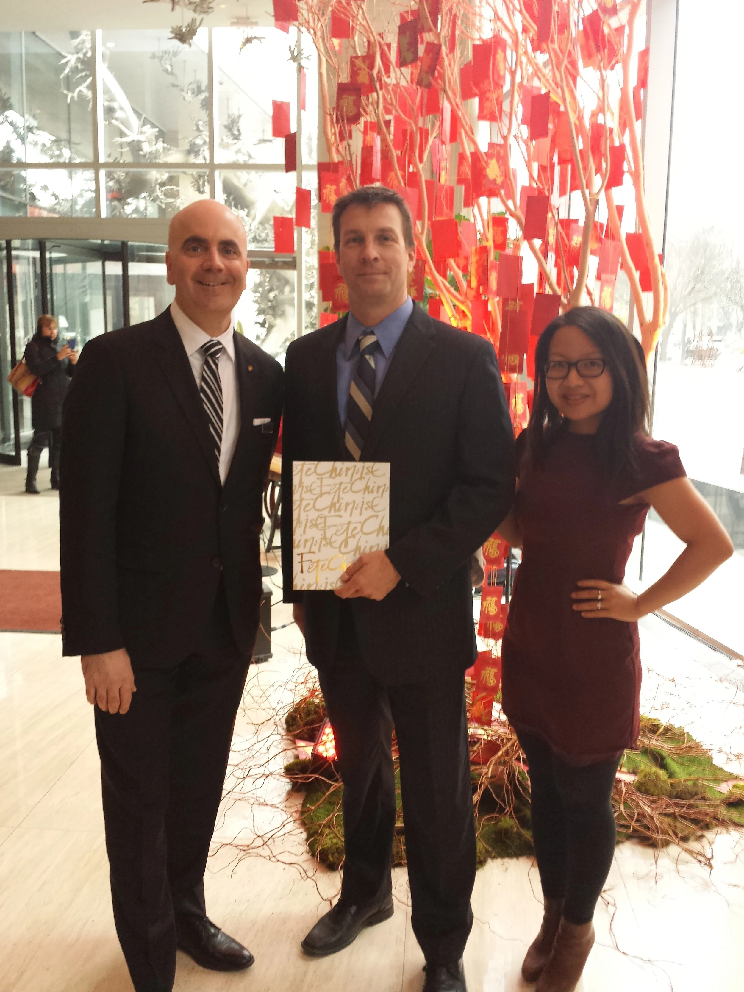 Congratulations to Dan Pembleton for taking home the grand prize! Dan is flanked by David Robitaille, Director of Events at Shangri-La Hotel, Toronto and Deborah Lau-Yu, Art Director & Producer of Fete Chinoise and Art Director at PALETTERA.