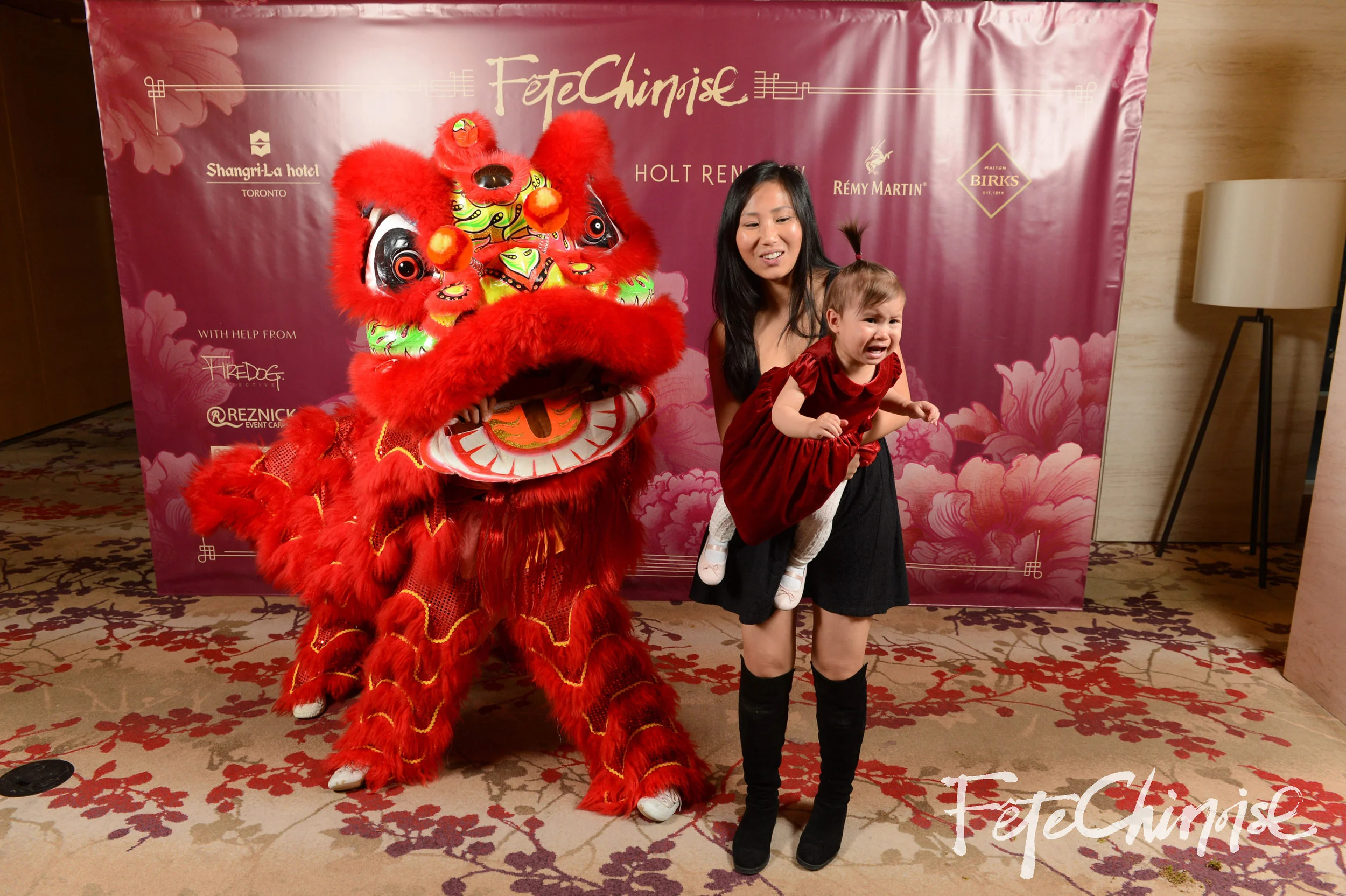 YYZ_0411_watermarked_web.jpg