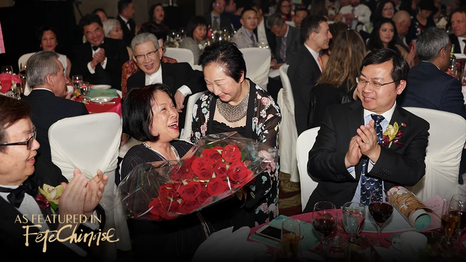 32. Mabel presenting bouquet to Mrs. Cheung 2_watermarked.jpg