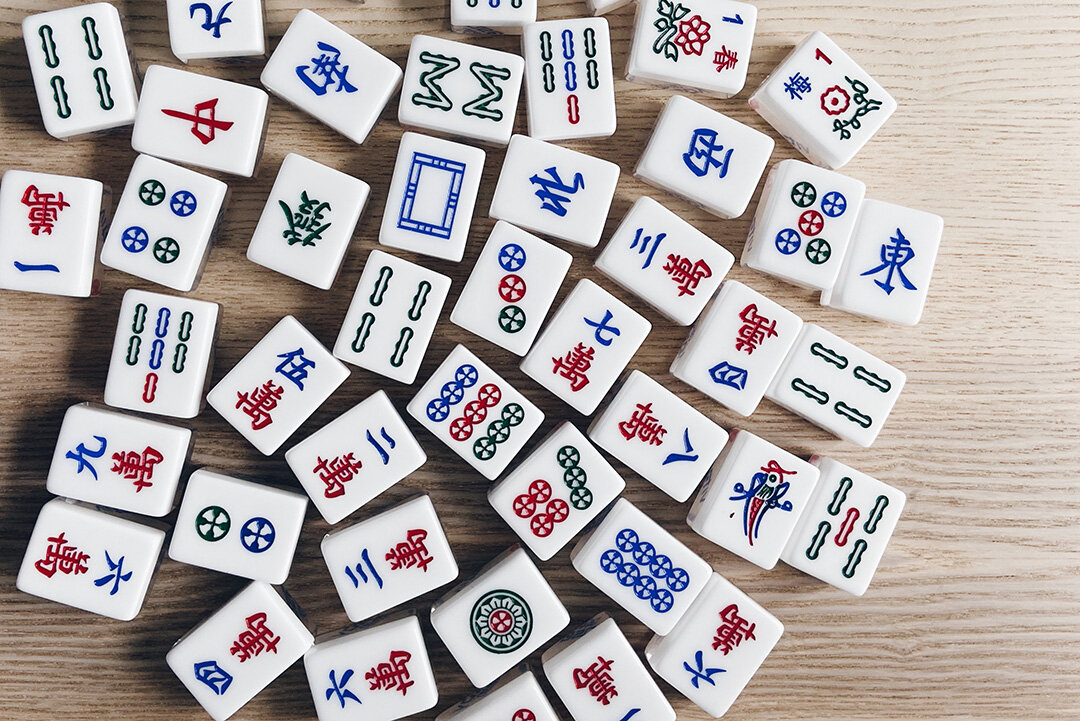 AERIN Shagreen Mahjong Set