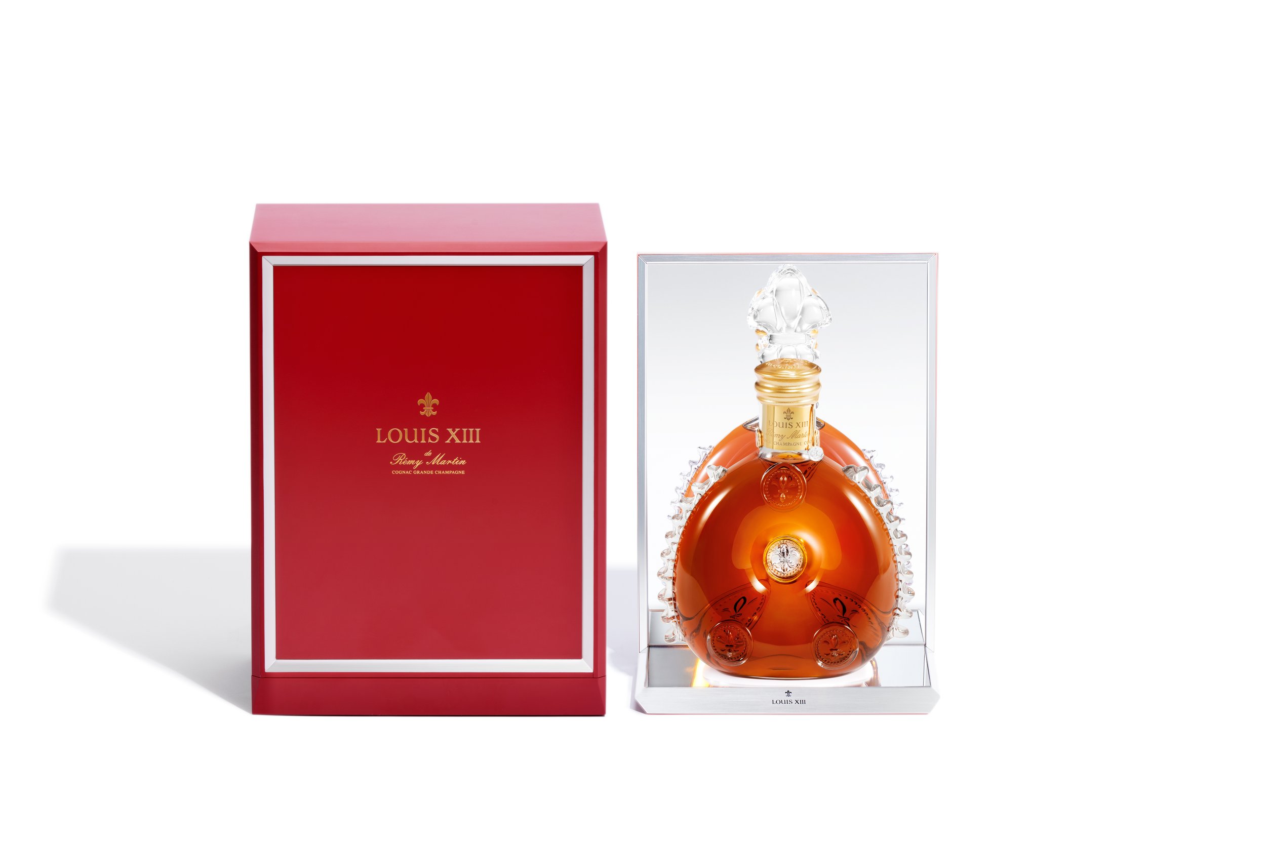 REMY MARTIN LOUIS XIII TIME COLLECTION: TRIBUTE TO CITY OF LIGHTS