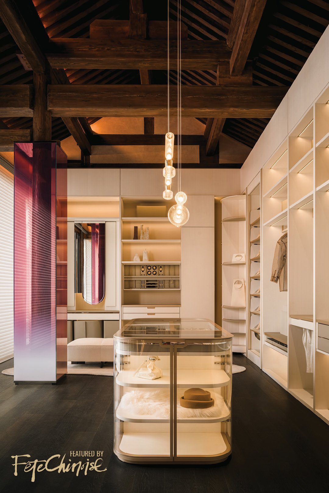 Closets at The Palace Muli