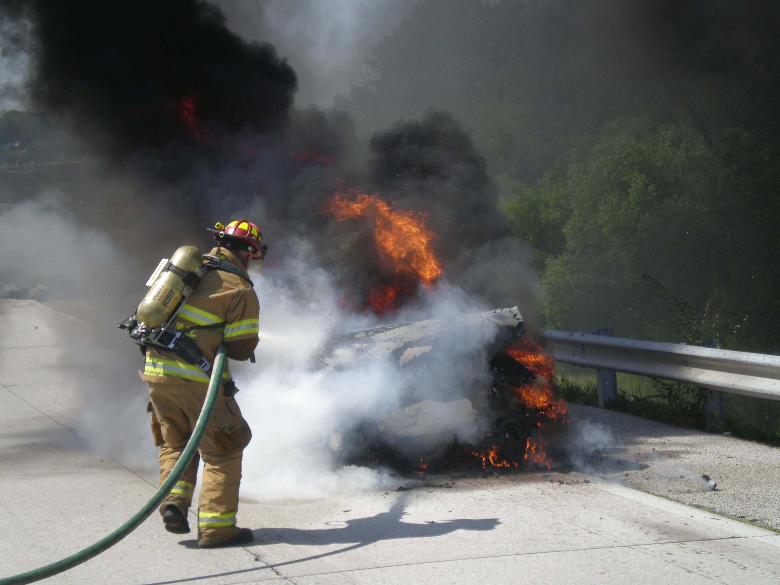 A Shift car fire 010.jpg