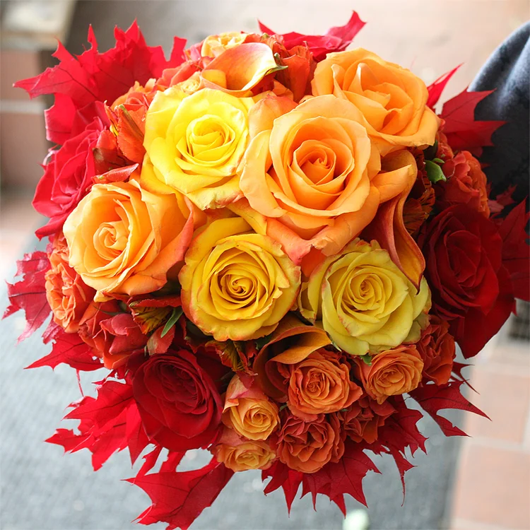 bride-bridesmaid-bridal-bouquet-fall-theme-rose-yellow-orange-red-wedding-flowers.jpeg
