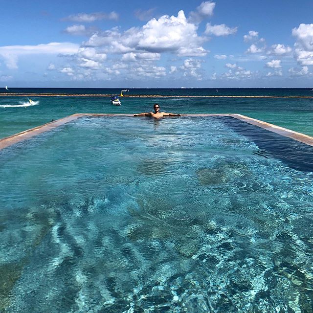 Relax &amp; Expand 🔱
.
These past two days I came to the Riviera Maya invited by a friend from Mexico to an awesome Real Estate Business Summit event, I was impressed how nice and welcoming the people of Mexico are, and how much our cultures have in