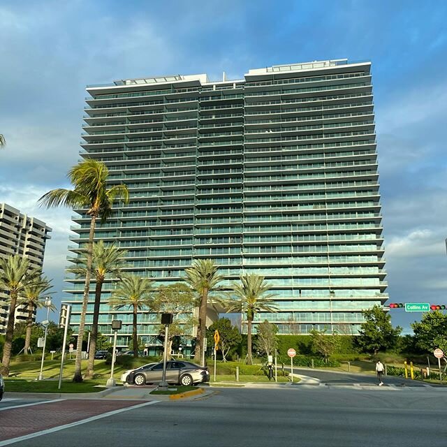 OCEANA Bal Harbour at Sunset! .
Live on a brand new custom condo! Check out our limited edition offering from @brghomes at this amazing building! .
Re-sales available! Awesome timing to get an awesome deal! 🔔🔔🔔
.
Explore our exclusive fooorplans! 