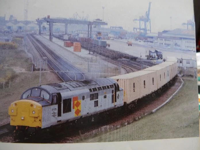 Felixstowe3.jpg